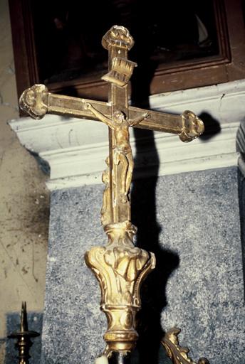 Croix de procession.