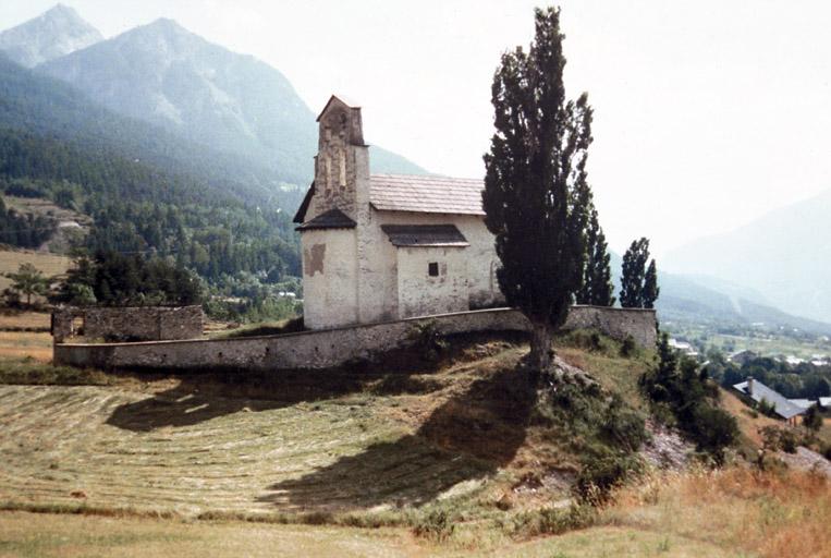 Vue depuis le nord-est.