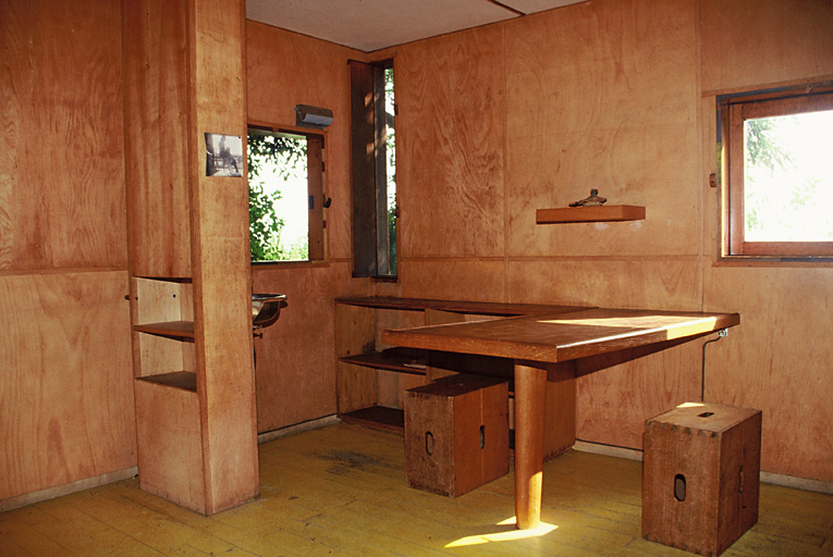 Intérieur du cabanon, vue vers le sud.