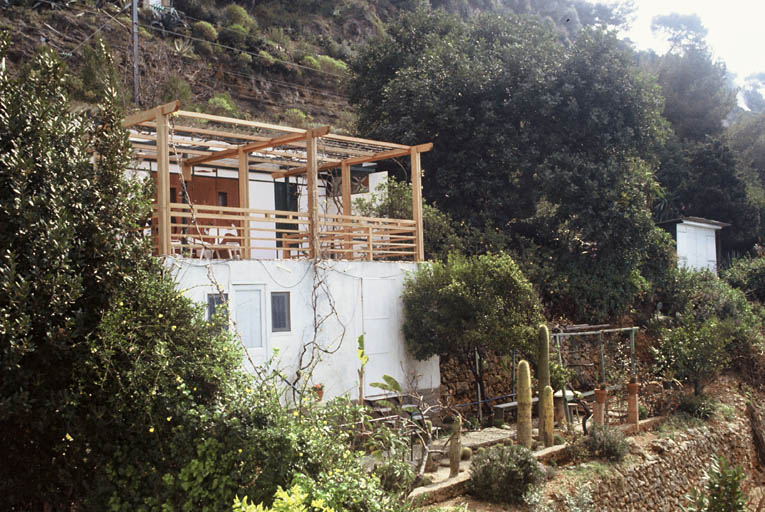 Guinguette L'Etoile de Mer, vue du toit-terrasse de la villa E 1027.