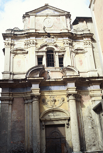 Façade.