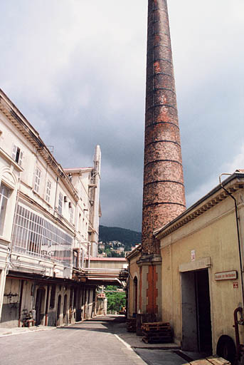 Parfumerie Roure-Bertrand (ancienne) ou Givaudan-Roure (ancienne)