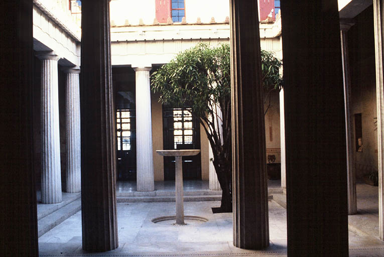 Atrium et péristyle.