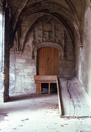 Cloître, galerie ouest.