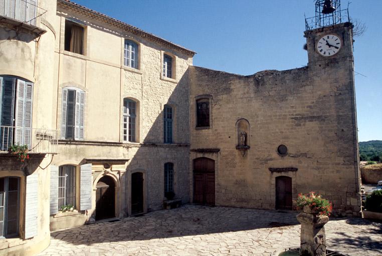 Vue depuis l'ouest, le château.