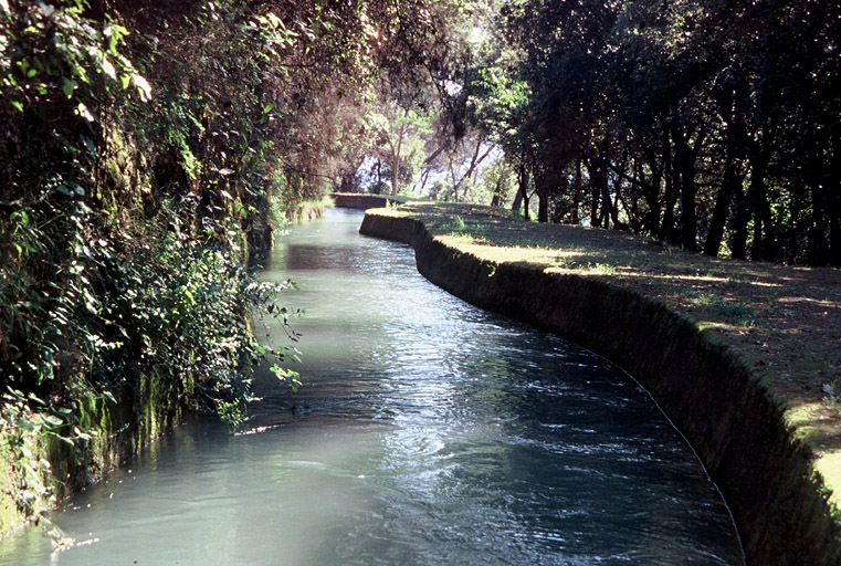 Canal.