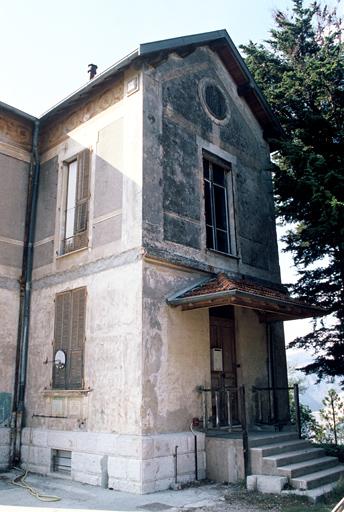 Ancien pavillon de magnétique (La Trinité).