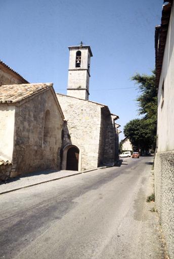 Croisillon nord et chapelle Saint-Esprit vus de l'Est.