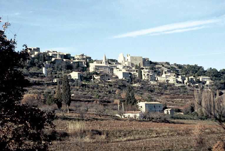 Le village vu depuis le sud-est.