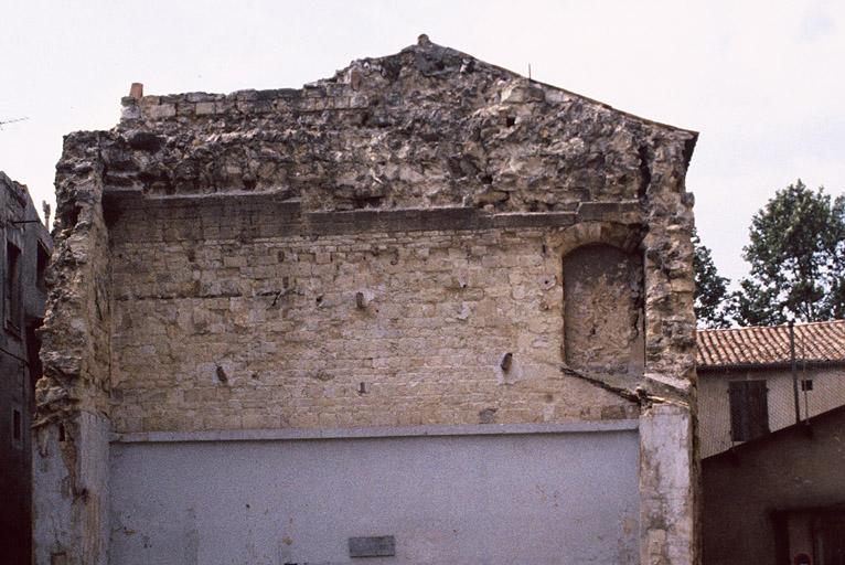 Façade sud, arrachement de la voûte.