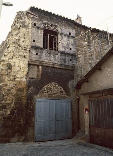 Façade est avec parties romanes, vue d'ensemble.