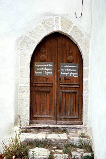 Porte d'entrée.