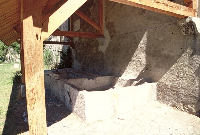 Le lavoir des militaires.