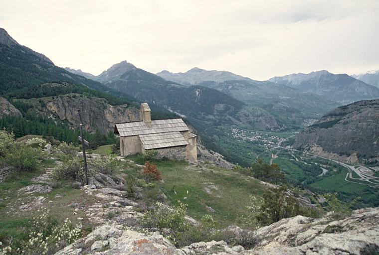 Vue générale depuis le sud.