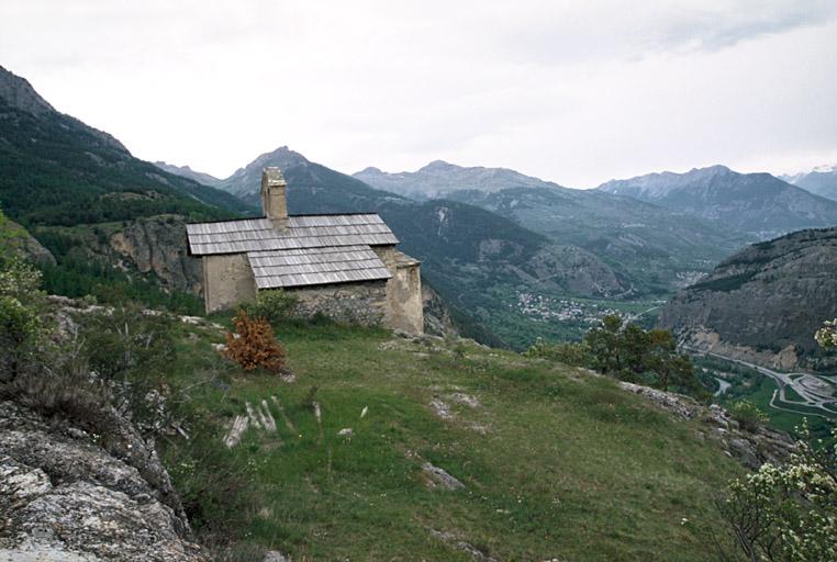 Vue générale depuis le sud.