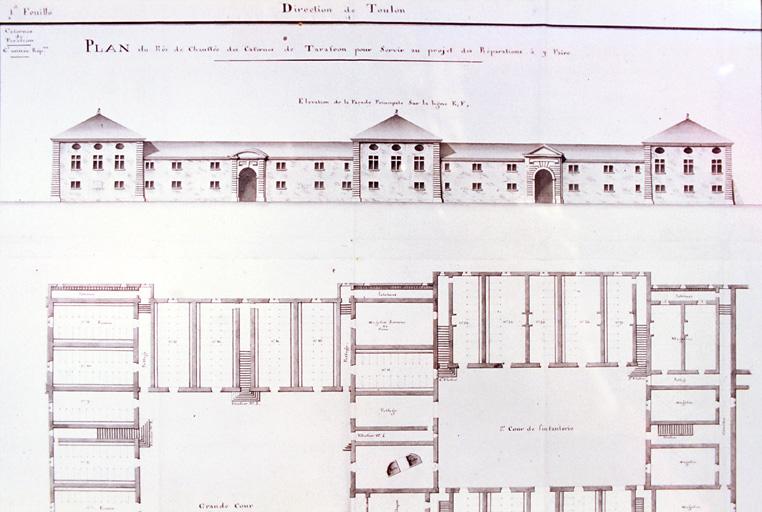 Vue d'un plan du quartier ancien, avec la façade nord en élévation.