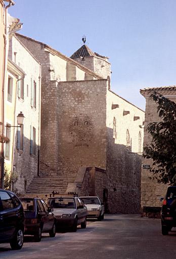 Vue d'ensemble depuis le sud-ouest, place Jean-Jaurès.