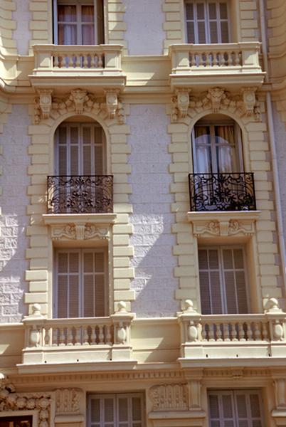 Bâtiment A, façade sud.