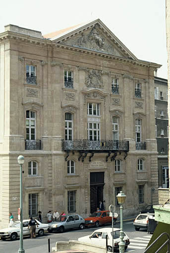 Façade principale.