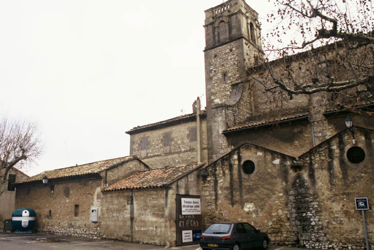 Façade latérale nord et presbytère.