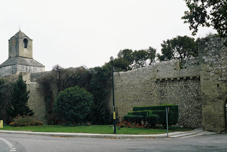 Fortification d'agglomération, rempart et portes