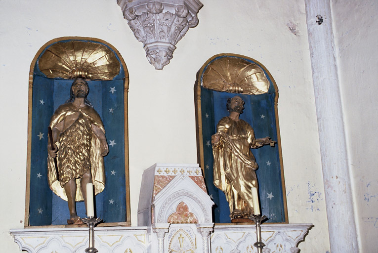 Niches et statues, Saint-Jean-Baptiste et Saint-Pierre.