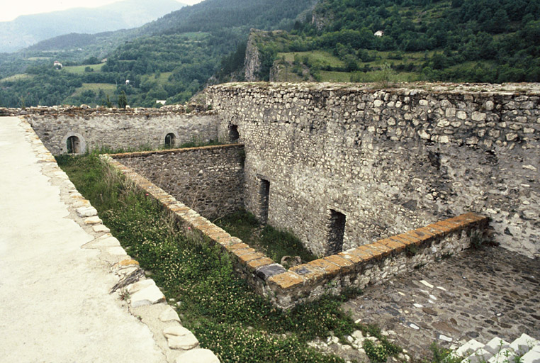 Fort de France, vue intérieure depuis le chemin de ronde.