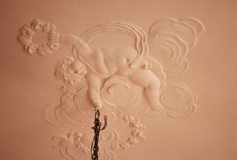 Plafond, détail.