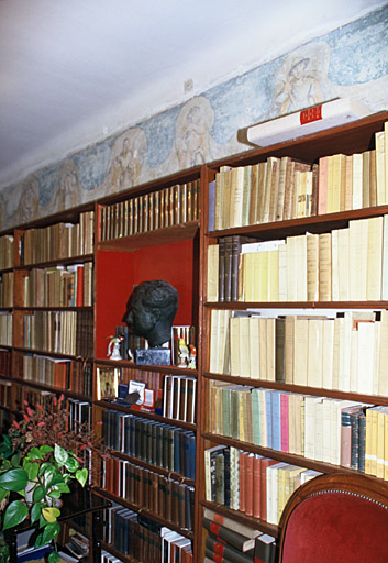 Bibliothèque.