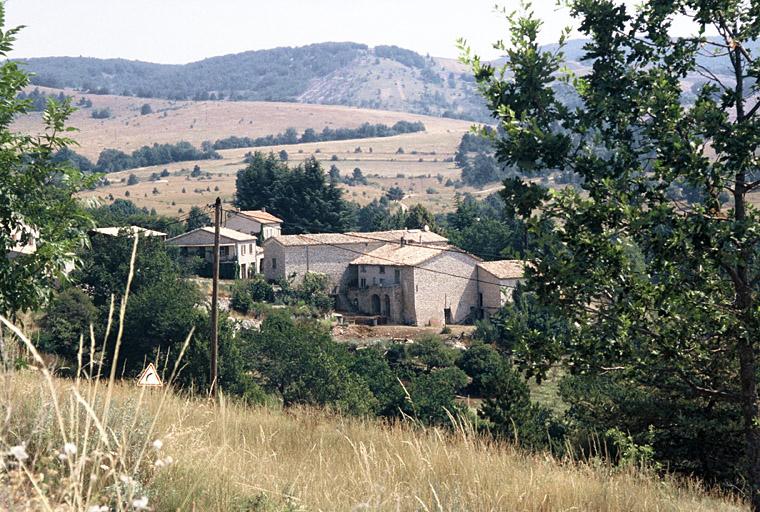 Vue générale, le village.