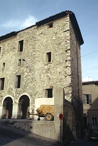 Ancien cloître, aile nord.