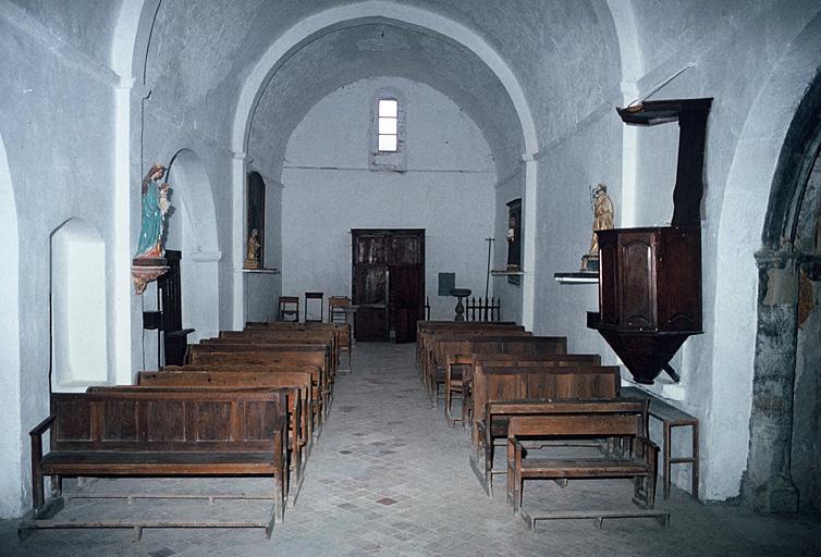 Nef vue depuis le choeur.