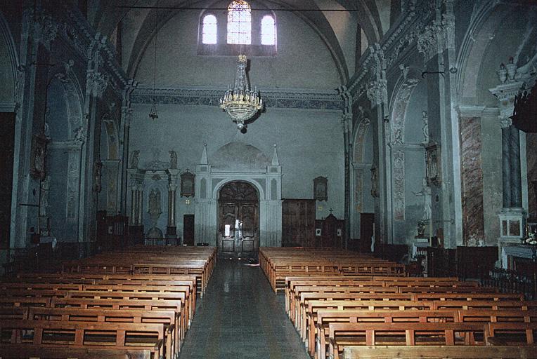 Nef vue depuis le choeur.