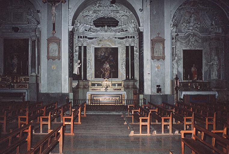 Chapelles latérales.