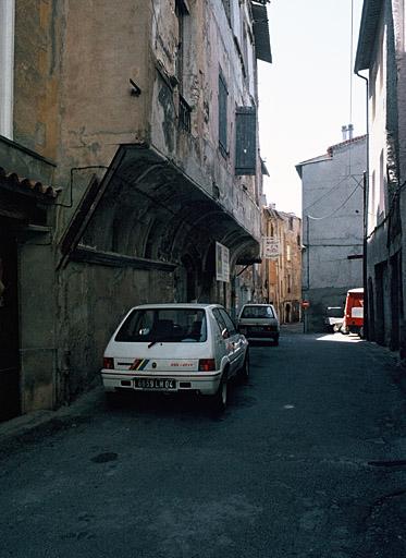 Façade sur rue.