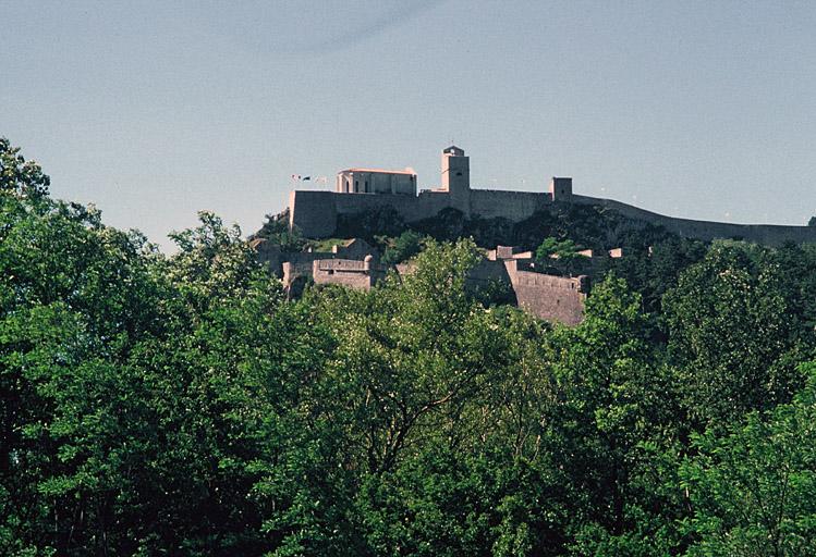 Vue depuis le nord-est.