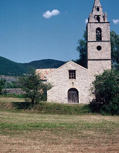 Façade occidentale et clocher.