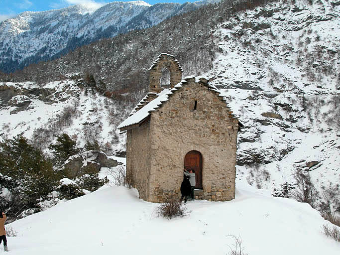 Vue générale, façade principale.