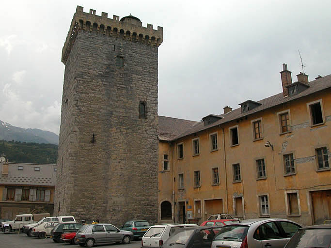 Aile centrale, façade ouest vue depuis le sud-ouest.