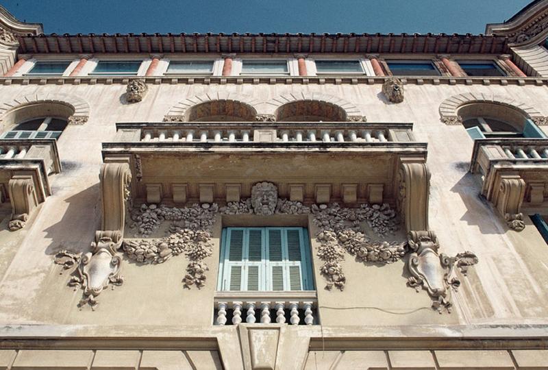 Façade sud, détail.