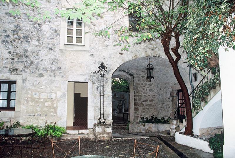 Aire du cloître.