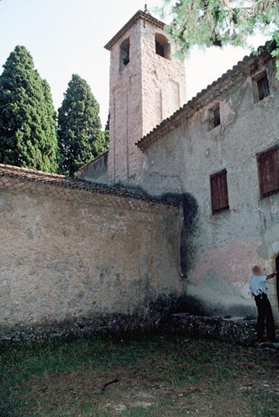 Elévation sud de la chapelle, mur ouest de l'ermitage.