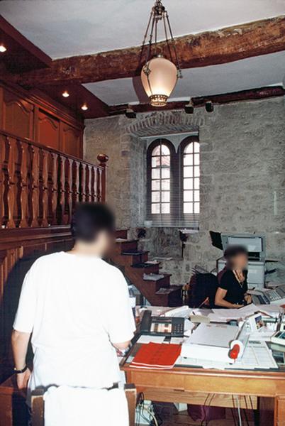 Mairie, donjon de l'ancien château