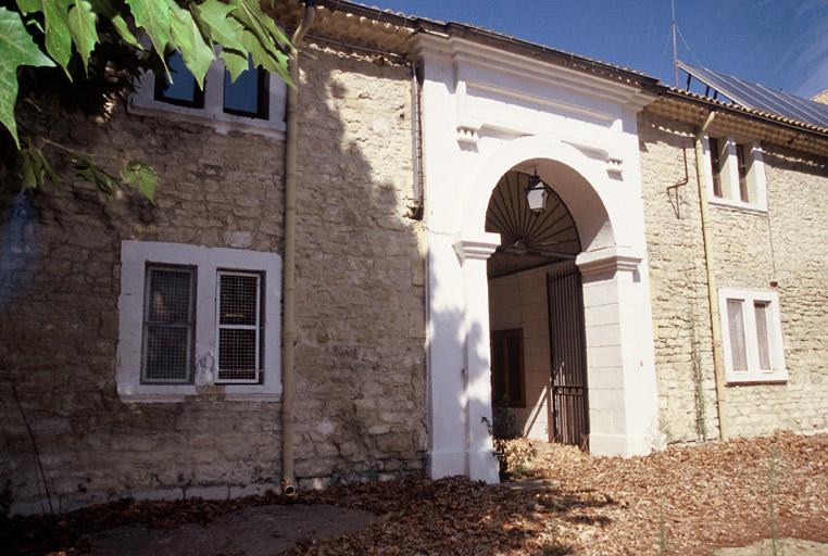 Grand quartier, revers de porte.