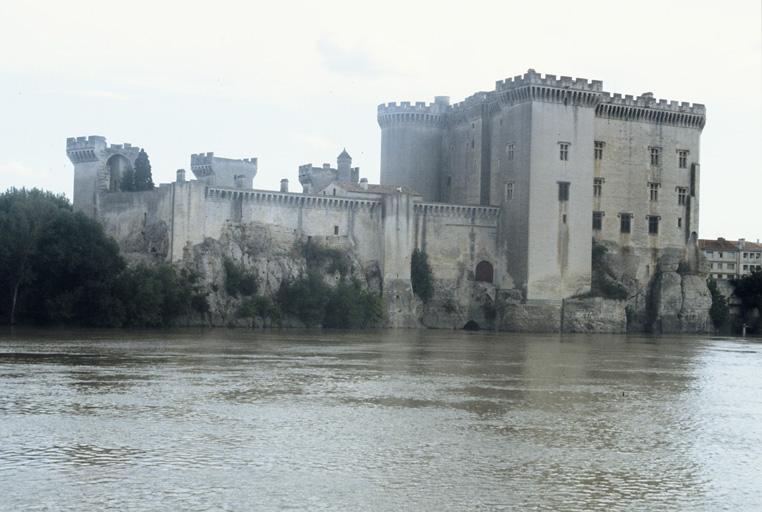 Vue générale depuis le Rhône.