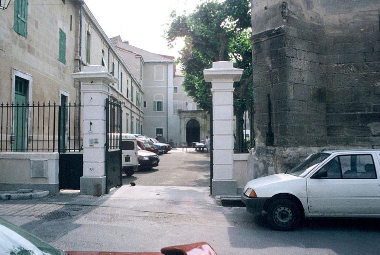 Façade sur cour.