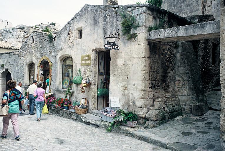 Façade sur rue.