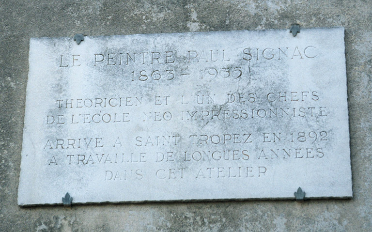 Plaque commémorative, façade nord.