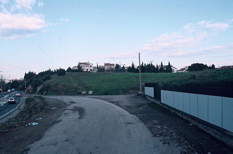 Lieu-dit Moulin à Vent, terrain de fouilles, non bâti.