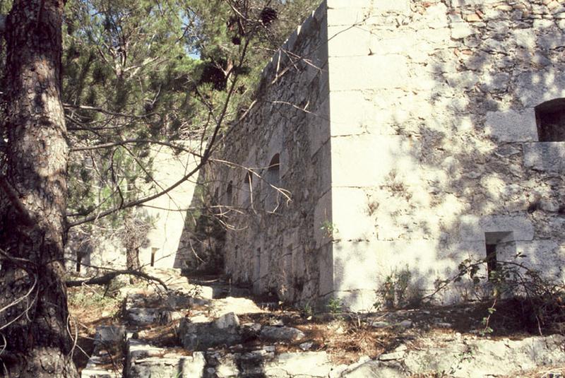 Mur d'enceinte, détail.